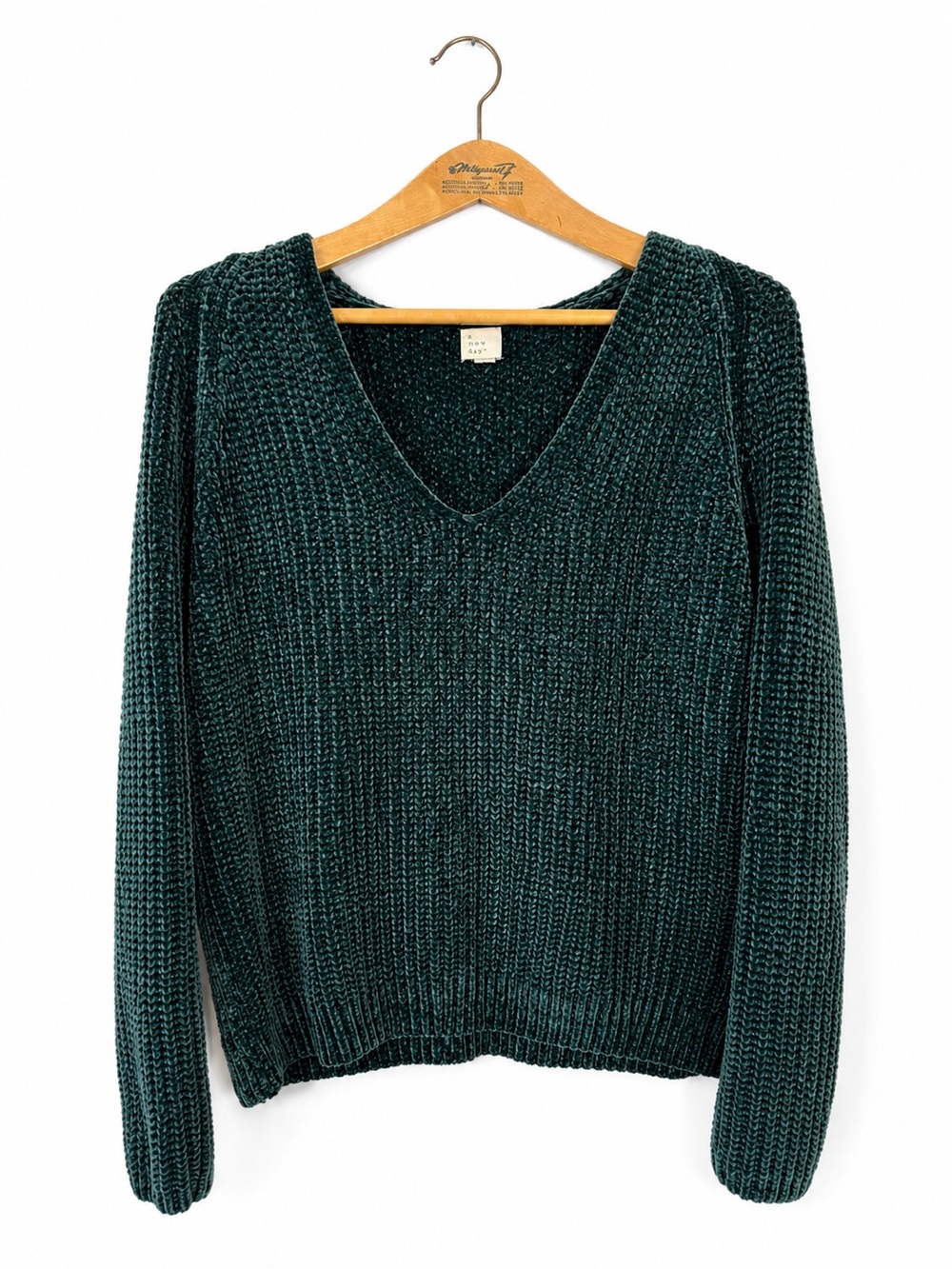 A New Day Emerald Green Chenille V-Neck Pullover Sweater Size Large